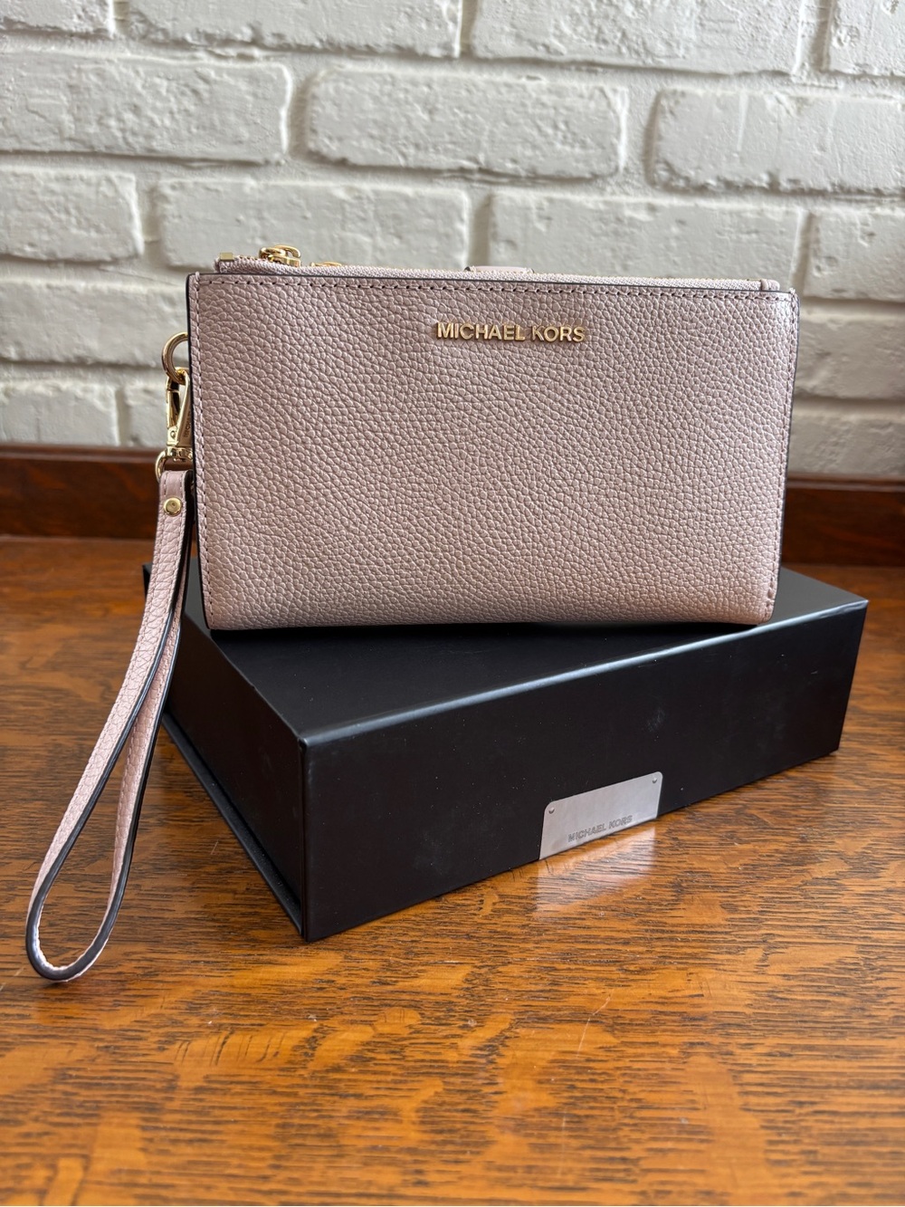 Michael Kors Pale Pink Leather Continental Wallet with Gold Hardware